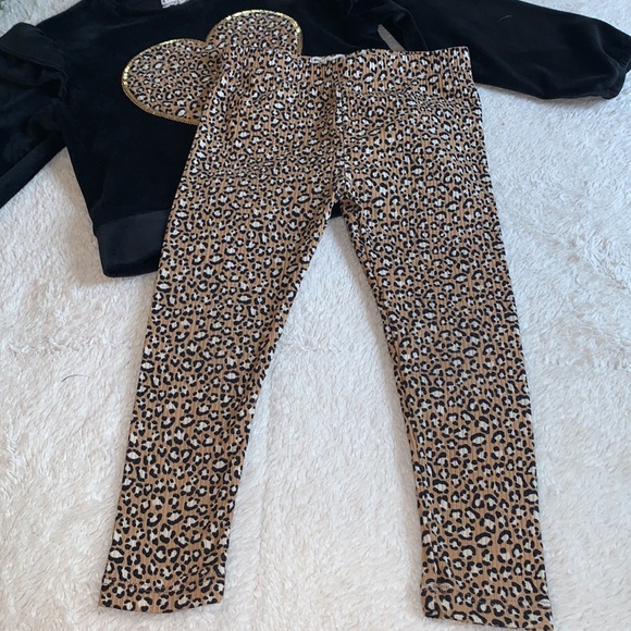 Btween Black Leopard Outfit Top & Leggings Set 4 EUC - Picture 7 of 12
